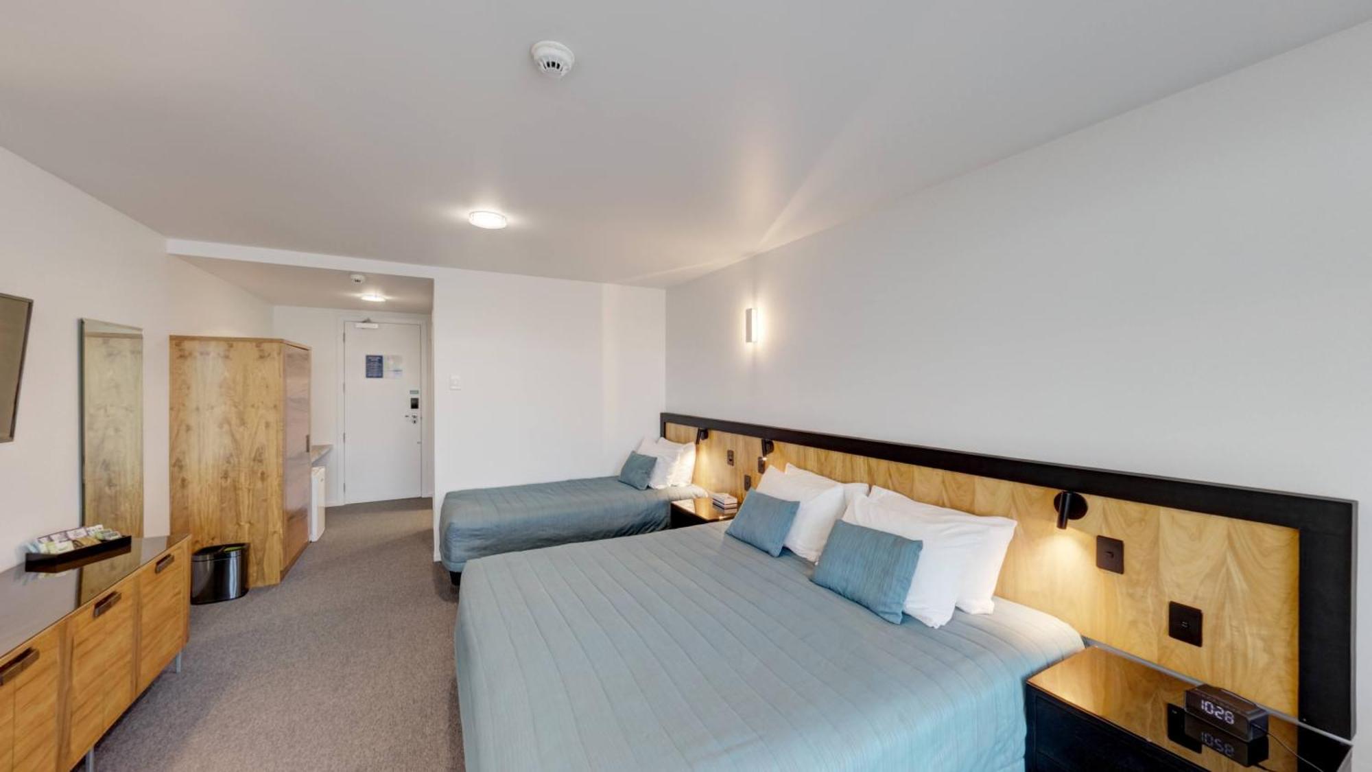 Beachfront Hotel Hokitika Exterior photo