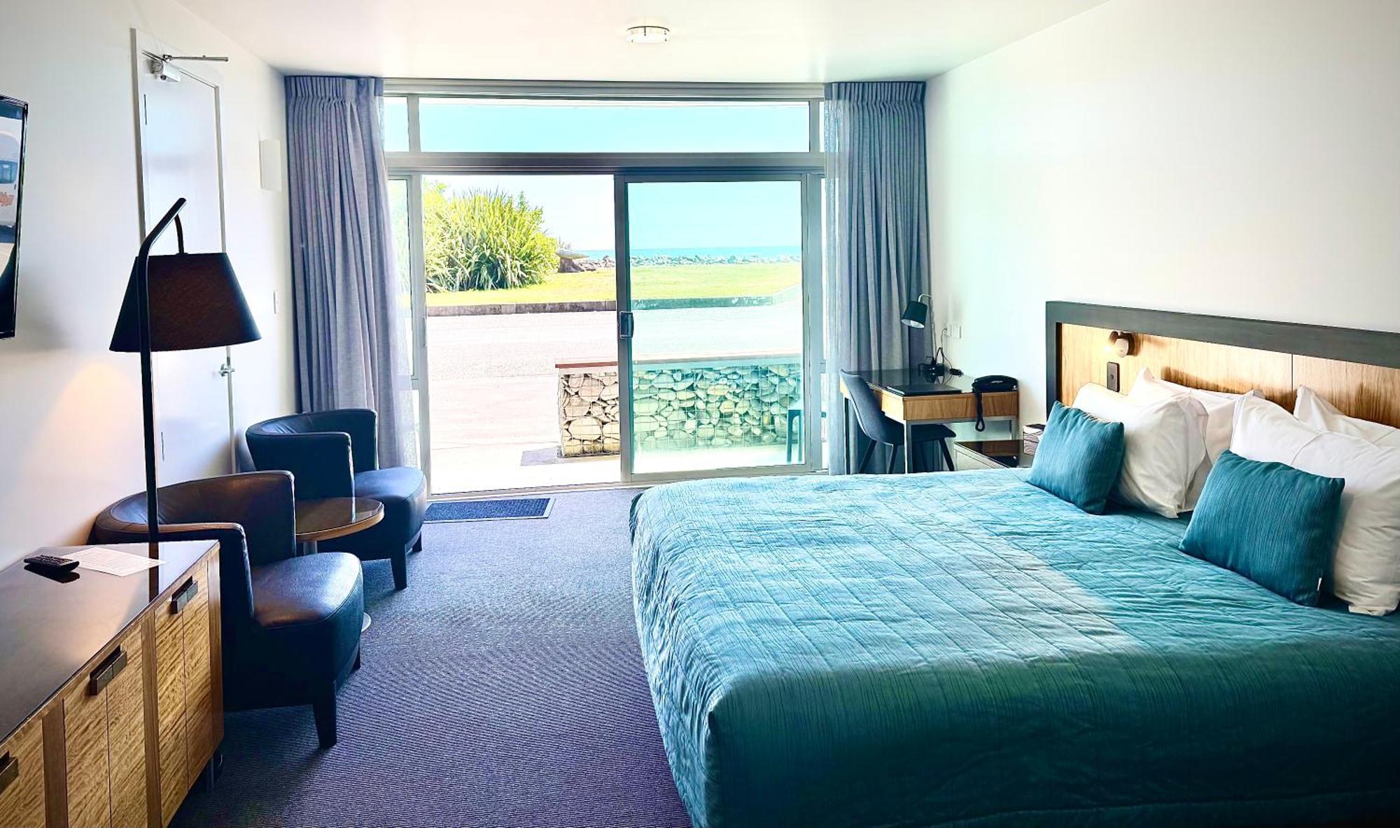 Beachfront Hotel Hokitika Exterior photo