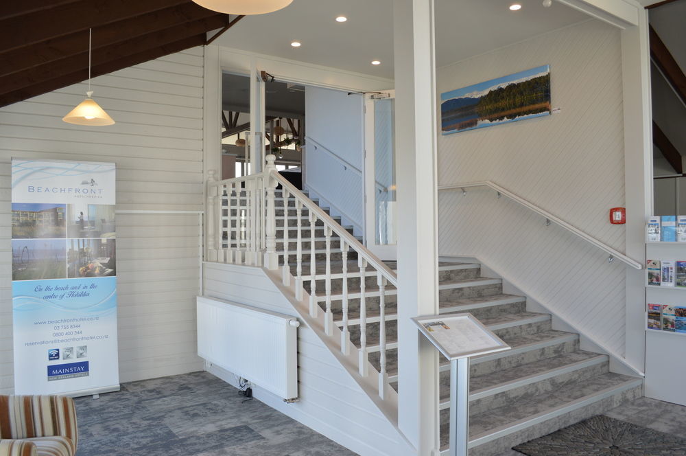 Beachfront Hotel Hokitika Exterior photo